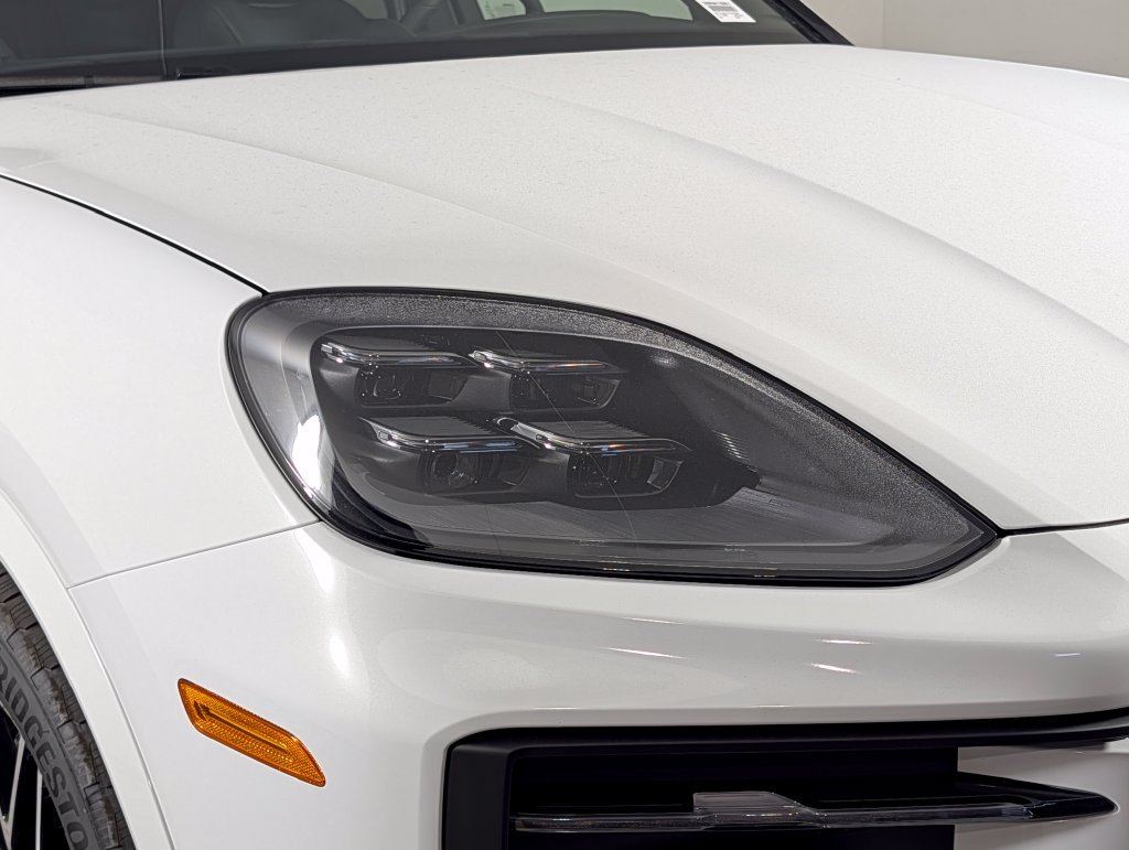 New 2026 Porsche Cayenne AWD/4WD image 15
