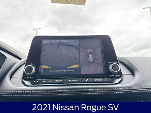 Used 2021 Nissan Rogue SV AWD/4WD image 23