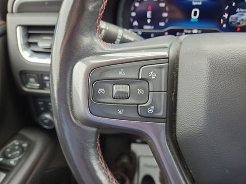 Used 2022 Chevrolet Suburban RST w/ Luxury Package AWD/4WD image 18