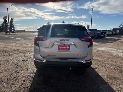 Used 2019 GMC Terrain SLT w/ Preferred Package image 6