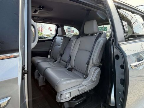 Used 2023 Honda Odyssey Touring image 26