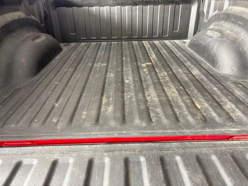 Used 2025 RAM 1500 Big Horn AWD/4WD image 36