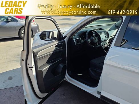 Used 2018 Volkswagen Atlas S image 50