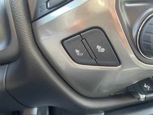 Used 2018 Chevrolet Silverado 1500 LT w/ All Star Edition AWD/4WD image 22