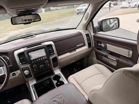 Used 2015 RAM 1500 Laramie w/ Convenience Group image 29