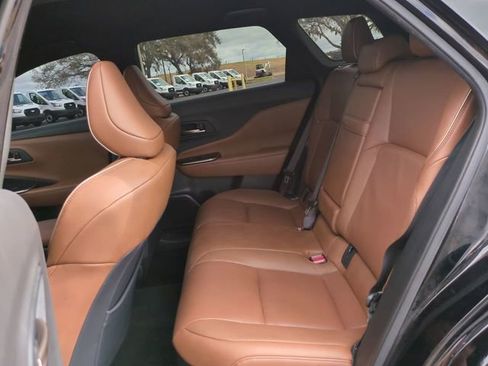 Used 2025 Toyota Crown Signia image 15