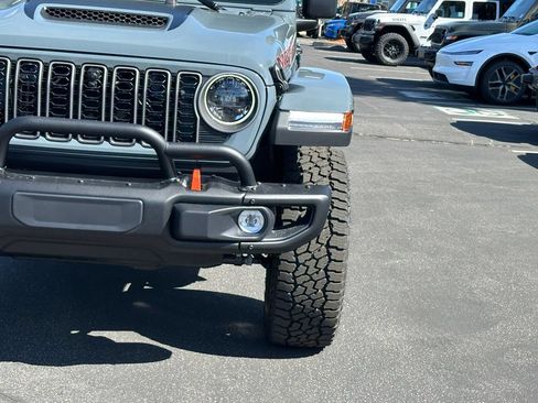 New 2026 Jeep Gladiator Mojave AWD/4WD image 12