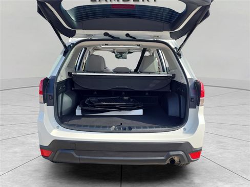 Used 2023 Subaru Forester Premium image 29