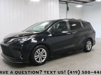 Used 2022 Toyota Sienna XSE
