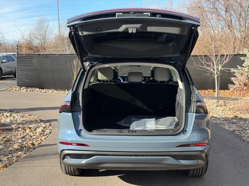 New 2026 Lincoln Nautilus Reserve image 16