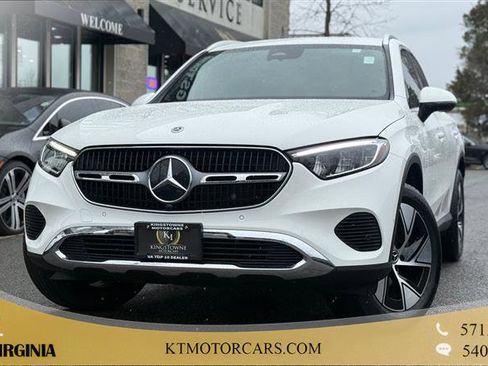 Used 2024 Mercedes-Benz GLC 300 4MATIC image 1