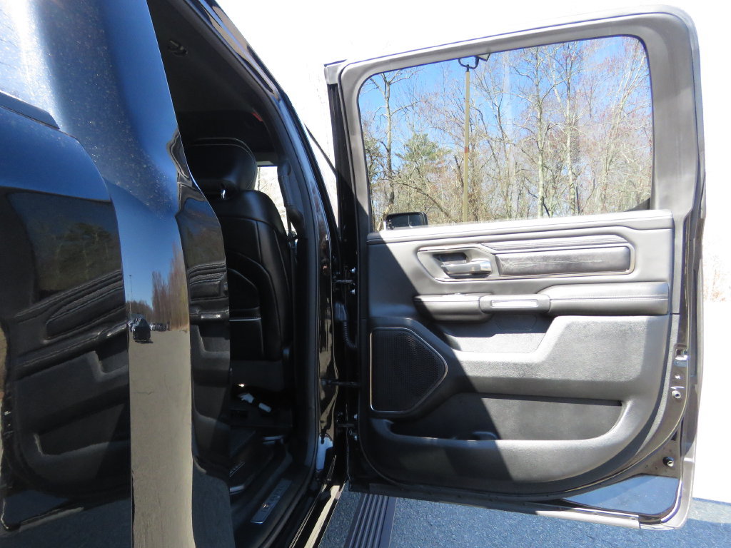 Used 2021 RAM 1500 Limited w/ Off Road Group AWD/4WD image 15