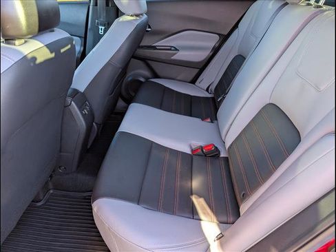 Used 2023 Nissan Kicks SR w/ SR Premium Package image 11