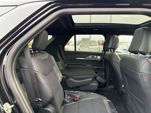 New 2026 Ford Explorer ST w/ Sun And Sound Package image 24