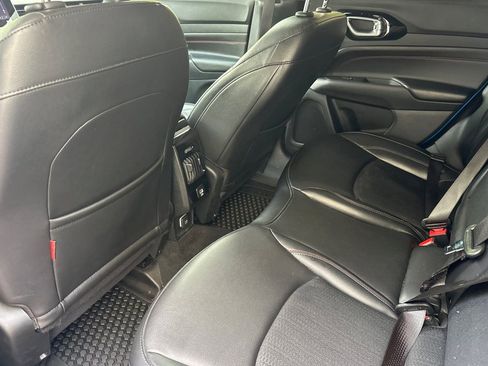 Used 2022 Jeep Compass Trailhawk AWD/4WD image 14