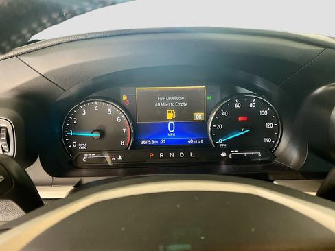 Used 2021 Ford Explorer XLT RWD image 12
