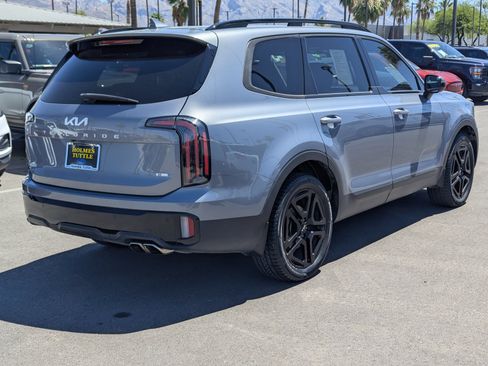 Used 2024 Kia Telluride SX Prestige X-Line AWD/4WD image 2