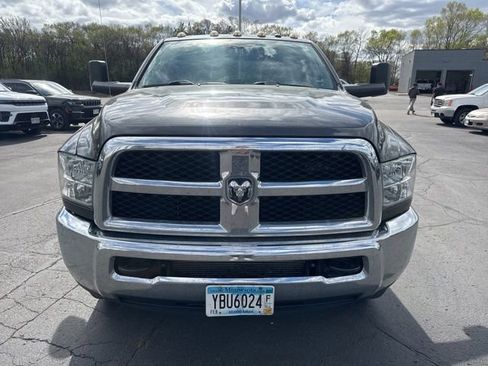 Used 2015 RAM 3500 Tradesman w/ Chrome Appearance Group AWD/4WD image 3