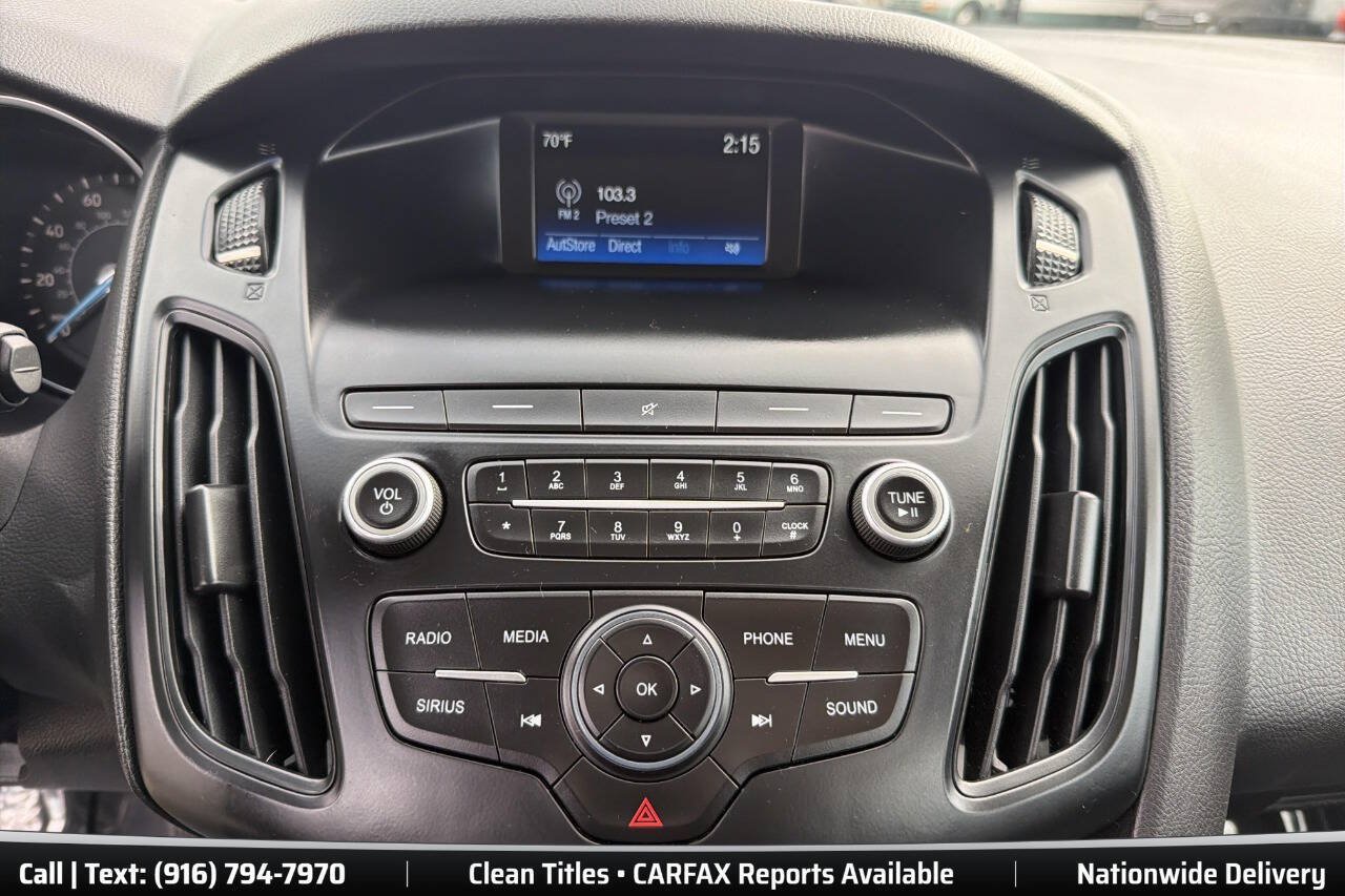 Used 2018 Ford Focus SE FWD image 16