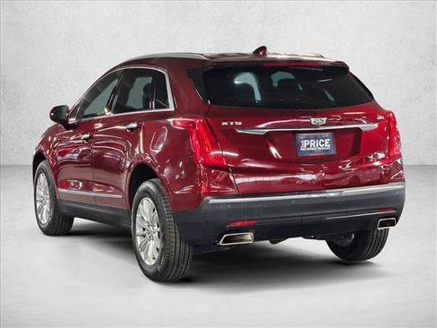 Used 2017 Cadillac XT5 FWD image 16