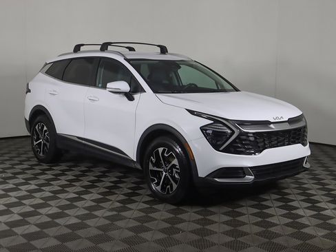 Used 2024 Kia Sportage EX image 53