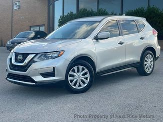 Used 2018 Nissan Rogue S FWD video 1