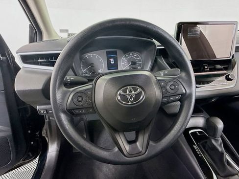 Certified 2025 Toyota Corolla LE image 11