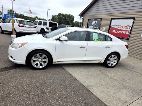 Used 2011 Buick LaCrosse CXL image 8