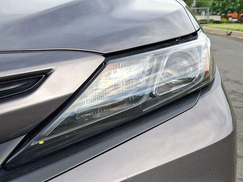 Used 2023 Toyota Camry SE FWD image 28
