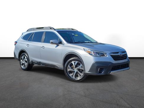 Used 2020 Subaru Outback Limited image 1
