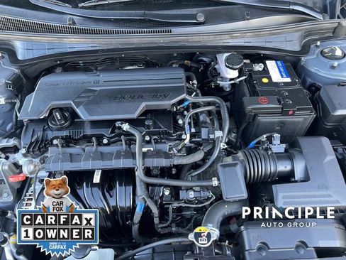 Used 2022 Hyundai Elantra SEL image 31