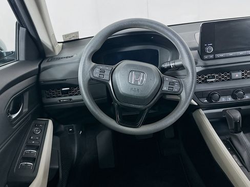 Used 2024 Honda Accord EX image 17