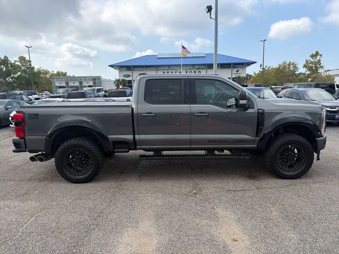 Used 2025 Ford F250 Lariat w/ Lariat Ultimate Package AWD/4WD image 4