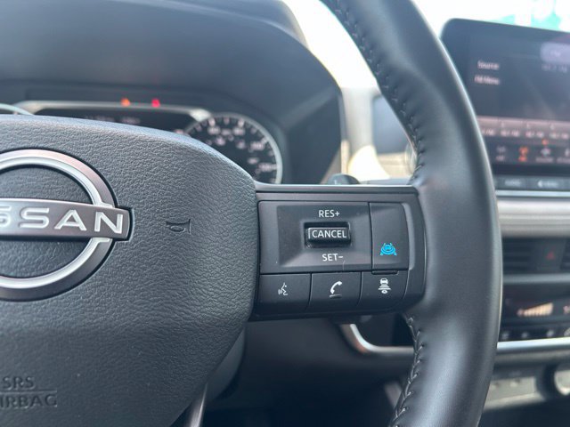 Used 2025 Nissan Rogue SV AWD/4WD image 20