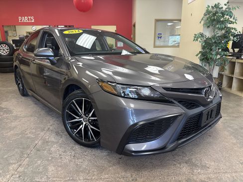 Certified 2024 Toyota Camry SE FWD image 12