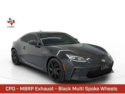 Used 2022 Toyota GR86 RWD image 1
