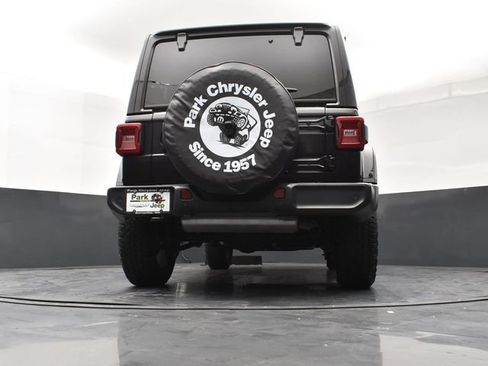 Used 2024 Jeep Wrangler Unlimited Sahara w/ Dual Top Group AWD/4WD image 20