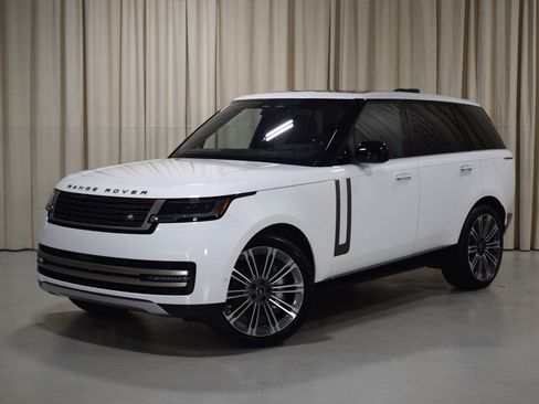 Used 2023 Land Rover Range Rover SE AWD/4WD image 1