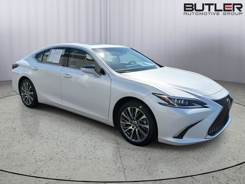 Certified 2021 Lexus ES 350 w/ Premium Package FWD image 8