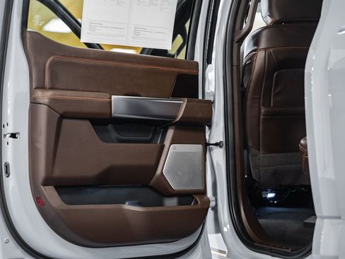 Used 2024 Ford F350 King Ranch w/ Chrome Package image 53