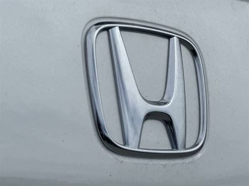 New 2026 Honda HR-V LX image 10