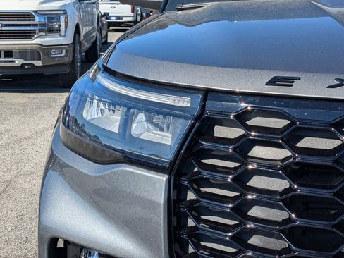 New 2026 Ford Explorer ST w/ Sun And Sound Package image 10