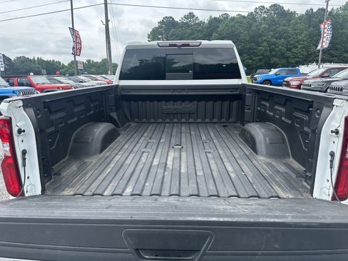 Used 2023 Chevrolet Silverado 2500 High Country AWD/4WD image 19