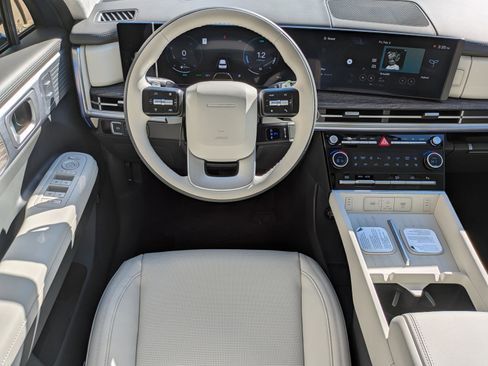 New 2026 Hyundai Santa Fe Calligraphy FWD image 30