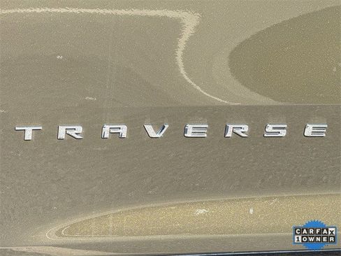 Used 2024 Chevrolet Traverse RS image 34