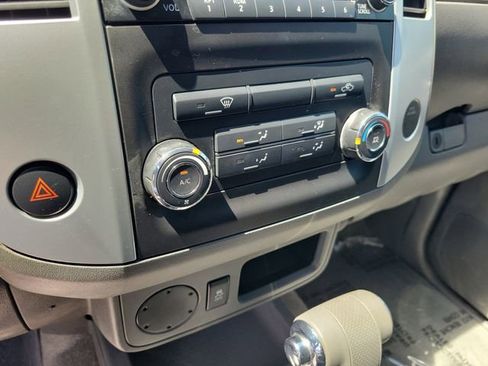 Used 2016 Nissan Frontier SV RWD image 18