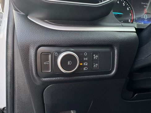 Used 2022 Ford Explorer XLT w/ Equipment Group 202A RWD image 15