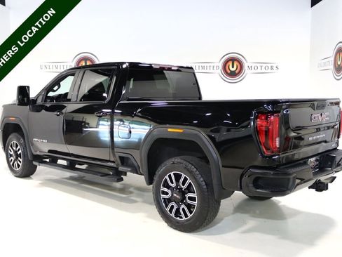 Used 2021 GMC Sierra 2500 AT4 AWD/4WD image 3