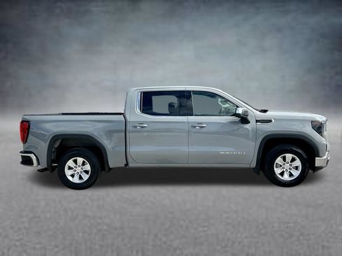 Used 2024 GMC Sierra 1500 SLE RWD image 4