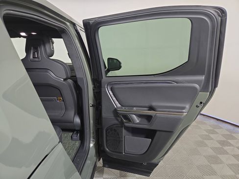 Used 2022 Rivian R1T Launch Edition image 19